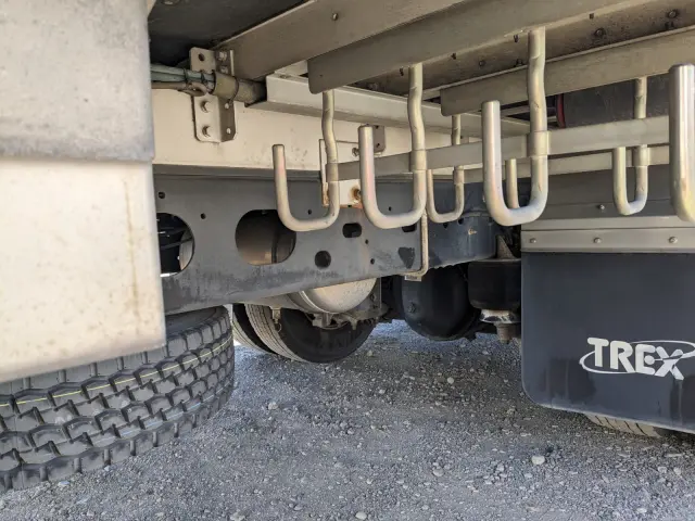 いすゞ フォワード PKG-FRR90T2(2WD)の写真34