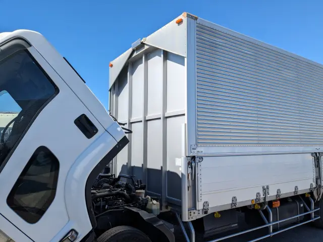 いすゞ フォワード PKG-FRR90T2(2WD)の写真43