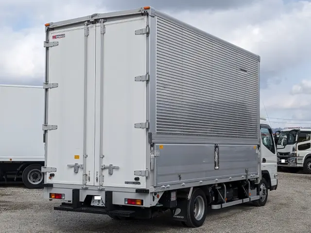 三菱 キャンター 2RG-FEB50(2WD)の写真9