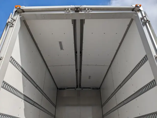 三菱 キャンター 2RG-FEB50(2WD)の写真14