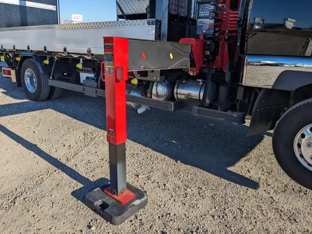 三菱 ファイター 2KG-FK65F(2WD)の写真30