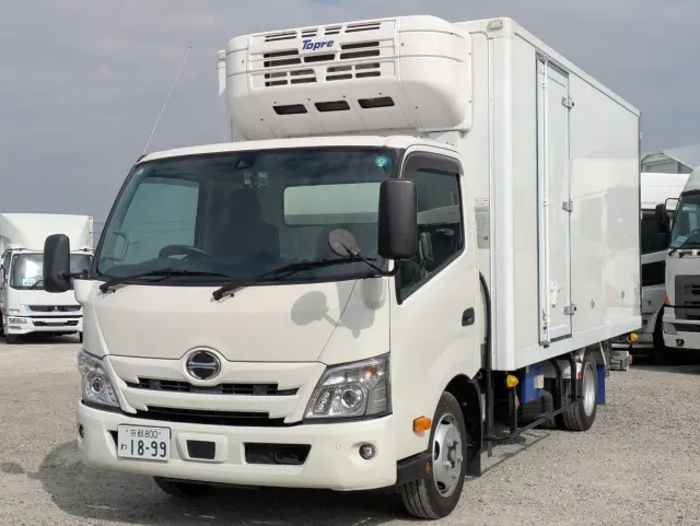 日野 デュトロ 2RG-XZU710M(2WD)の写真1