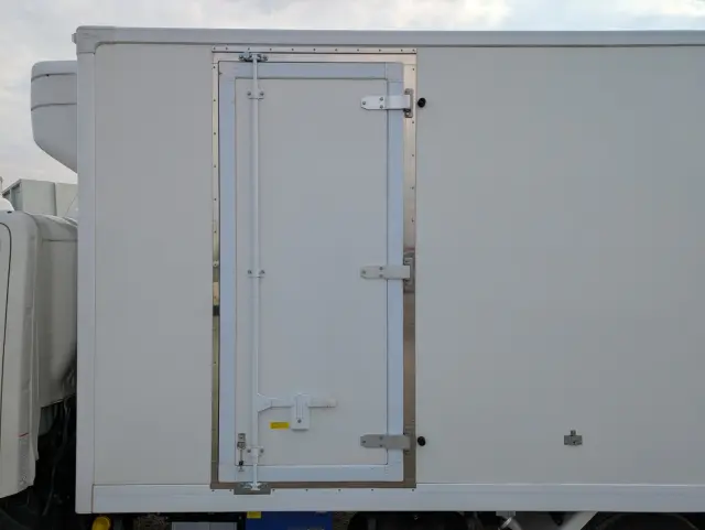 日野 デュトロ 2RG-XZU710M(2WD)の写真31