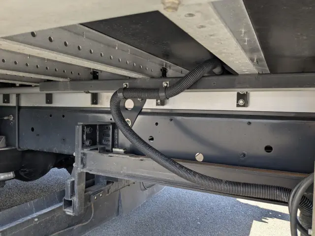 日野 レンジャー 2KG-FD2ABG(2WD)の写真10