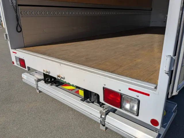 日野 レンジャー 2KG-FD2ABG(2WD)の写真18