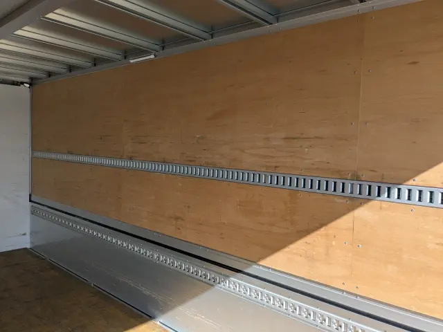 日野 レンジャー 2KG-FD2ABG(2WD)の写真25