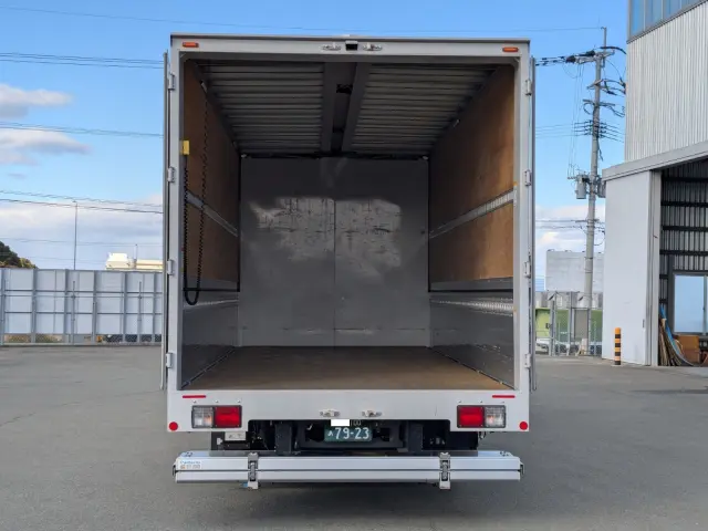 日野 レンジャー 2KG-FD2ABG(2WD)の写真9