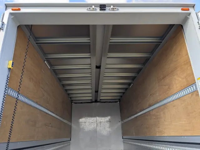 日野 レンジャー 2KG-FD2ABG(2WD)の写真19