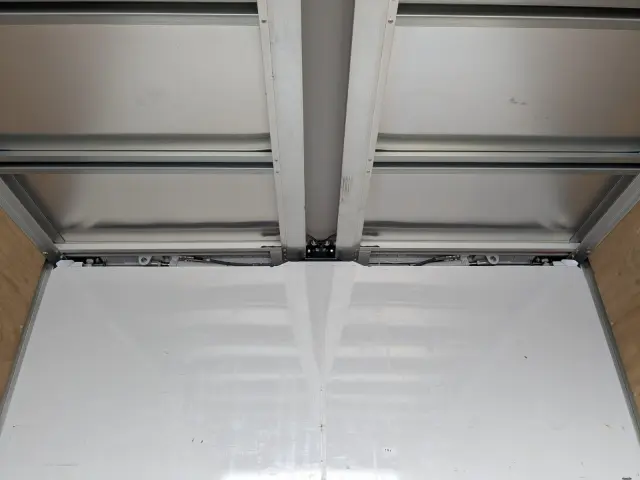 日野 レンジャー 2KG-FD2ABG(2WD)の写真23