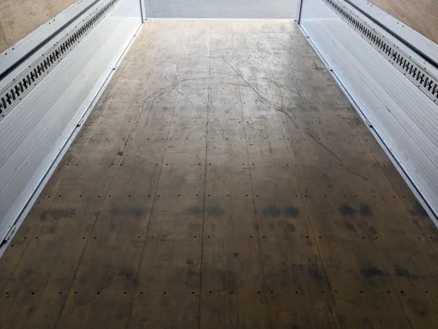 日野 レンジャー 2KG-FD2ABG(2WD)の写真24