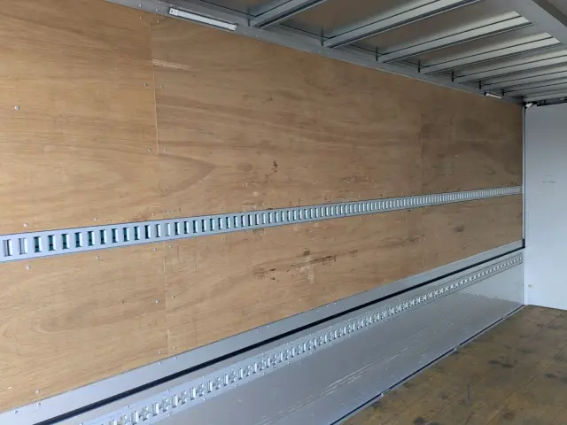 日野 レンジャー 2KG-FD2ABG(2WD)の写真26