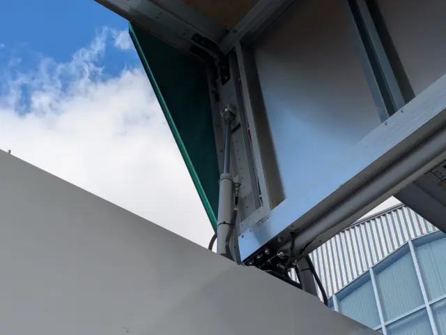 日野 レンジャー 2KG-FD2ABG(2WD)の写真31