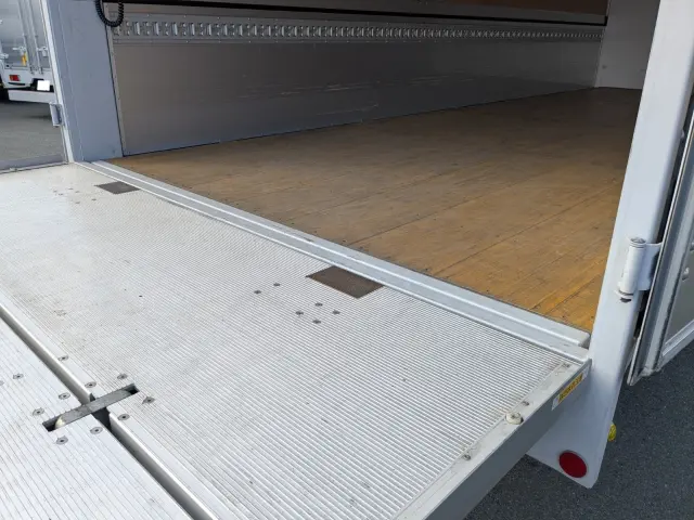 日野 レンジャー 2KG-FD2ABG(2WD)の写真36