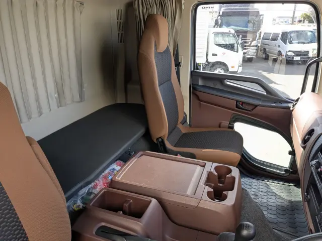 日野 レンジャー 2KG-FD2ABG(2WD)の写真38