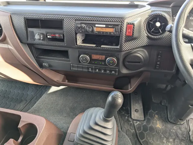 日野 レンジャー 2KG-FD2ABG(2WD)の写真39