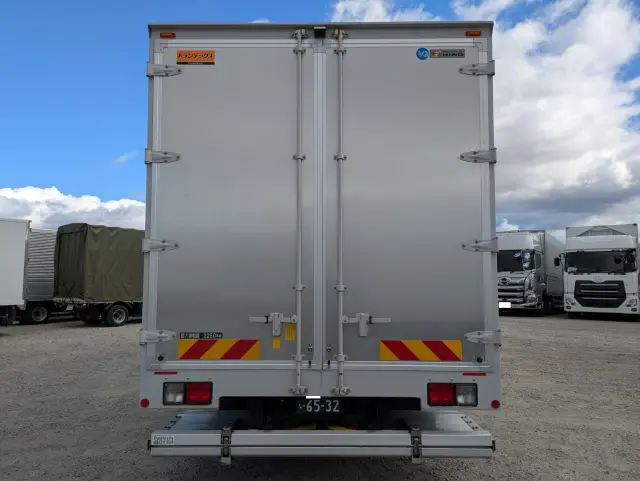 日野 レンジャー 2KG-FD2ABG(2WD)の写真10