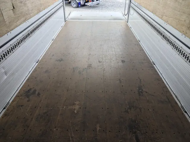 日野 レンジャー 2KG-FD2ABG(2WD)の写真18