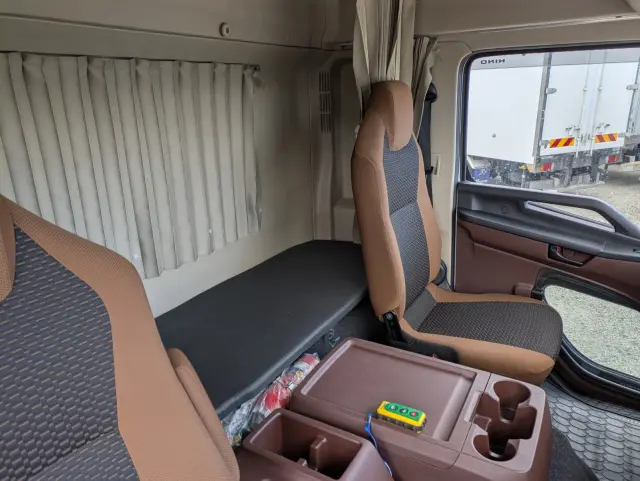 日野 レンジャー 2KG-FD2ABG(2WD)の写真41