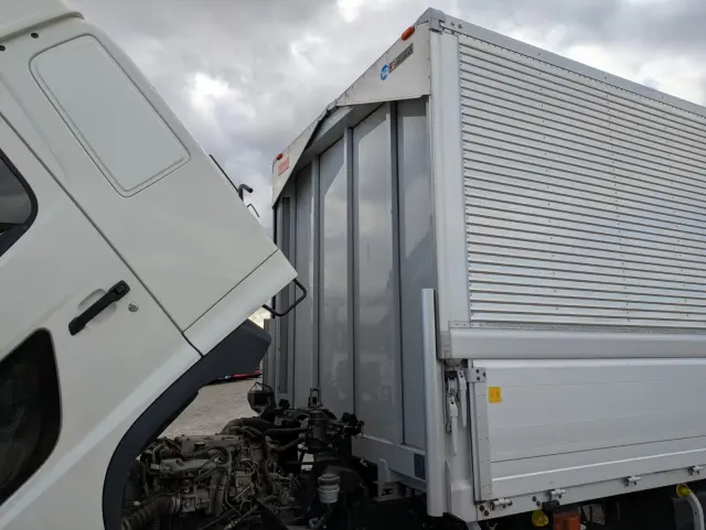 日野 レンジャー 2KG-FD2ABG(2WD)の写真48