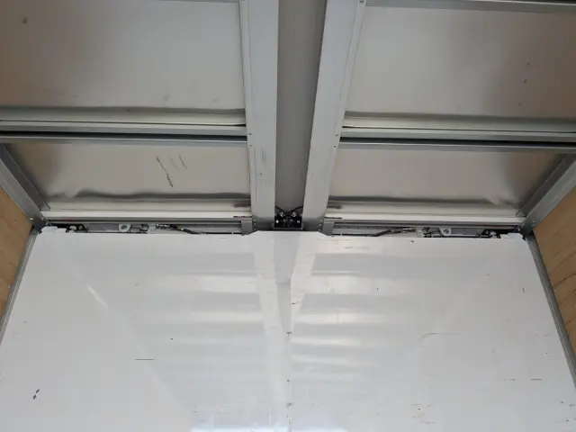 日野 レンジャー 2KG-FD2ABG(2WD)の写真23