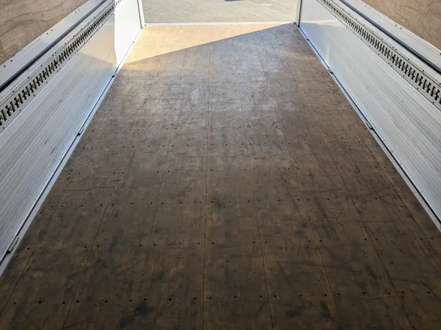 日野 レンジャー 2KG-FD2ABG(2WD)の写真24