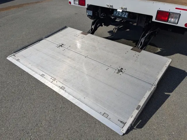 日野 レンジャー 2KG-FD2ABG(2WD)の写真35