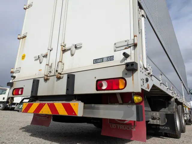 ＵＤ クオン 2PG-CG5CA(8x4)の写真9