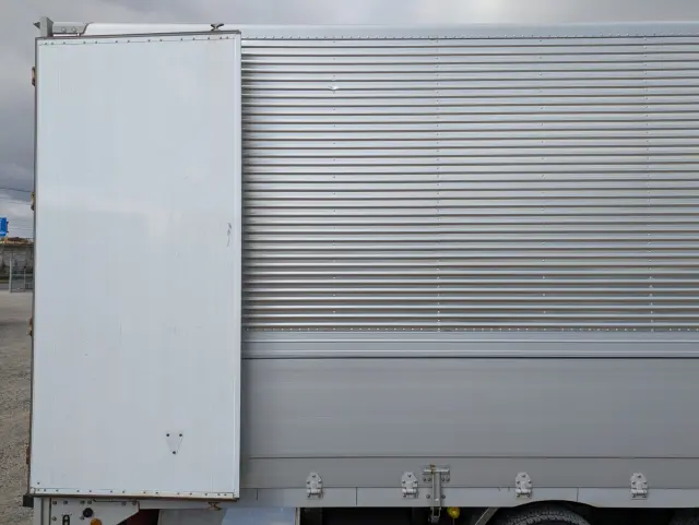 ＵＤ クオン 2PG-CG5CA(8x4)の写真27