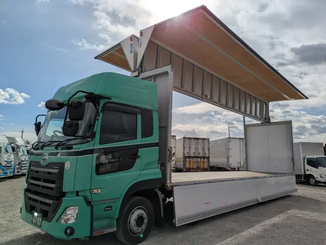 ＵＤ クオン 2PG-CG5CA(8x4)の写真33