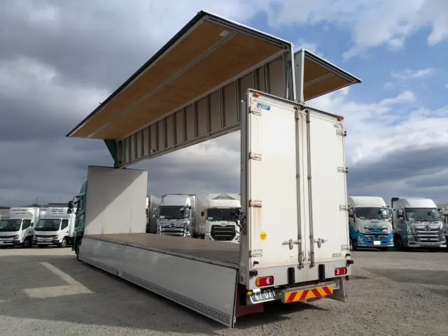 ＵＤ クオン 2PG-CG5CA(8x4)の写真34