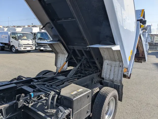 日野 デュトロ TKG-XZU700M(2WD)の写真20