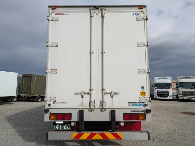 三菱 スーパーグレート QPG-FU64VZ(6x2)の写真10