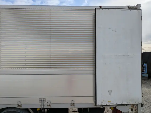 三菱 スーパーグレート QPG-FU64VZ(6x2)の写真19