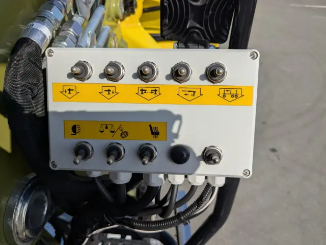 三菱 スーパーグレート 2KG-FV80VYP(6x4)の写真28