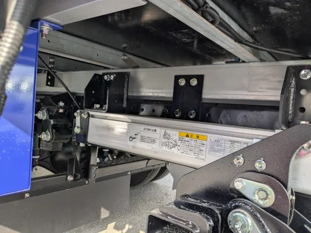 三菱 キャンター 2RG-FEB50(2WD)の写真11