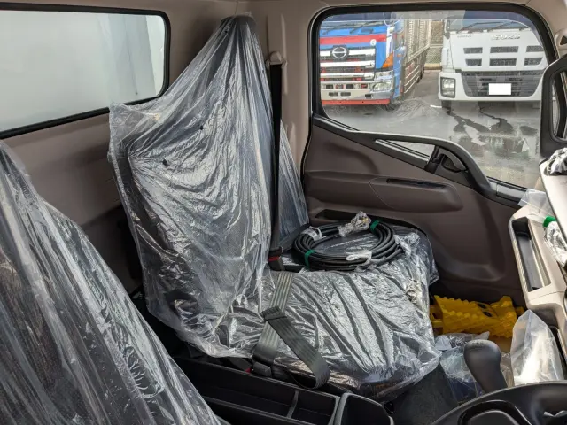 三菱 キャンター 2RG-FEB50(2WD)の写真38