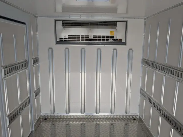 三菱 キャンター 2RG-FEB50(2WD)の写真23