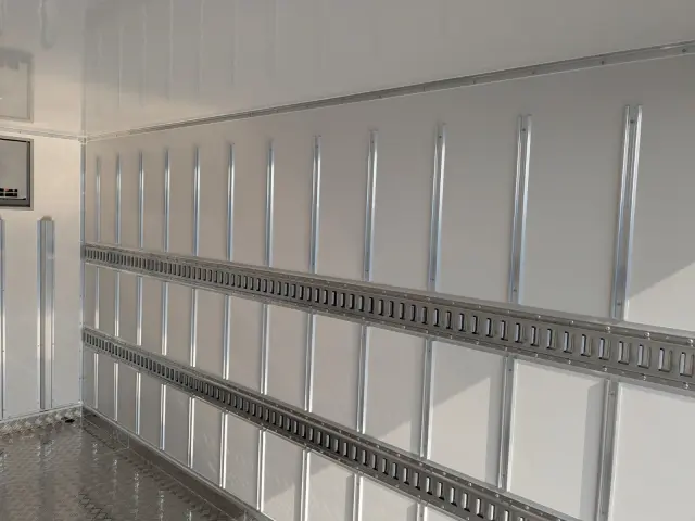 三菱 キャンター 2RG-FEB50(2WD)の写真27