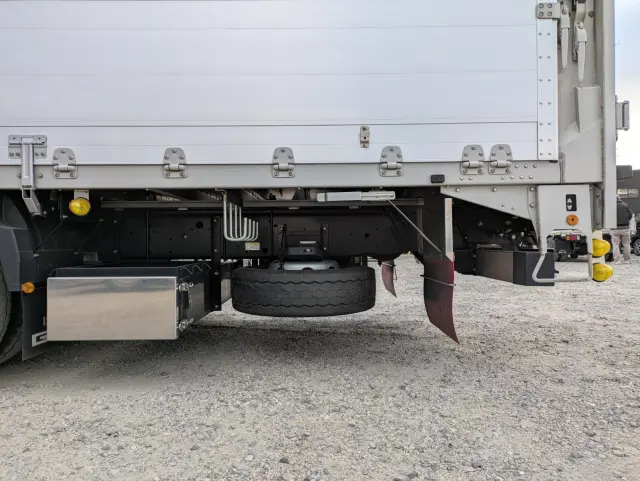 いすゞ ギガ 2PG-CYJ77D(8x4)の写真21