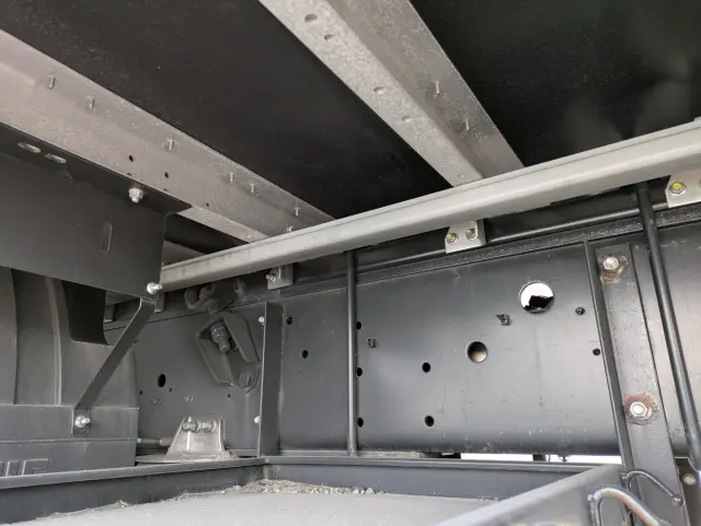 いすゞ ギガ 2PG-CYJ77D(8x4)の写真22