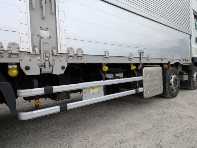 いすゞ ギガ 2PG-CYJ77D(8x4)の写真32