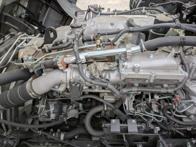 いすゞ ギガ 2PG-CYJ77D(8x4)の写真45