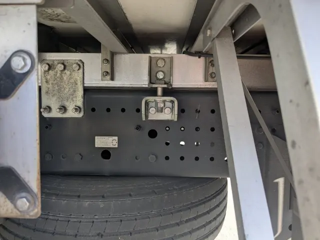 日野 プロフィア 2DG-FR1AHC(6x2)の写真11