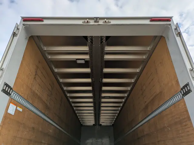 ＵＤ クオン 2PG-CG5CA(8x4)の写真11