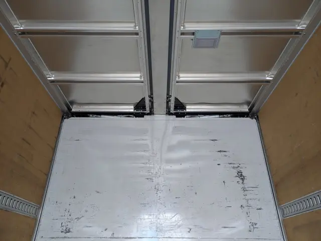 ＵＤ クオン 2PG-CG5CA(8x4)の写真14