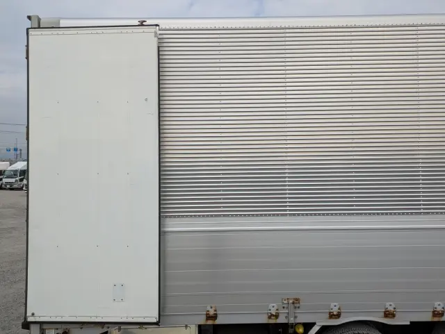 ＵＤ クオン 2PG-CG5CA(8x4)の写真27