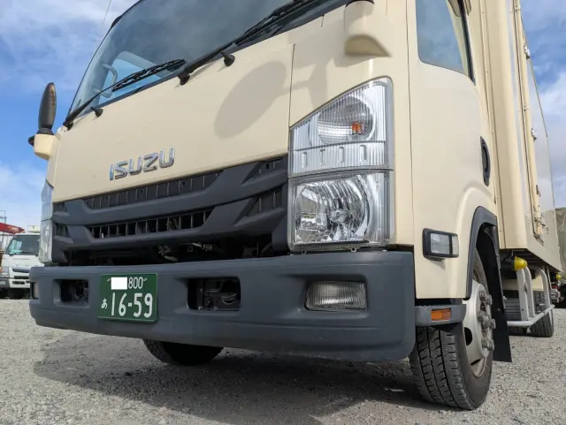 いすゞ エルフ TPG-NPR85AN(2WD)の写真4