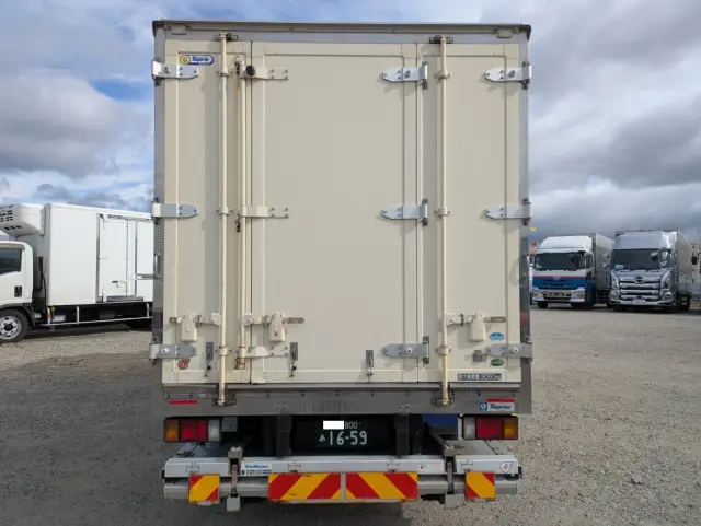 いすゞ エルフ TPG-NPR85AN(2WD)の写真9