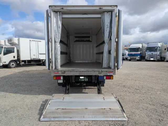 いすゞ エルフ TPG-NPR85AN(2WD)の写真11