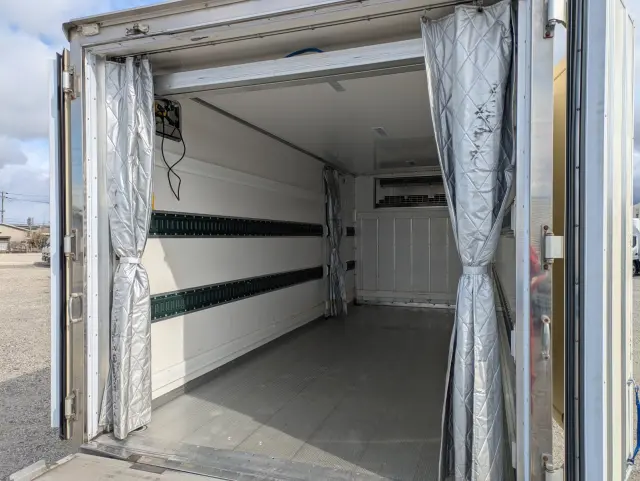 いすゞ エルフ TPG-NPR85AN(2WD)の写真20